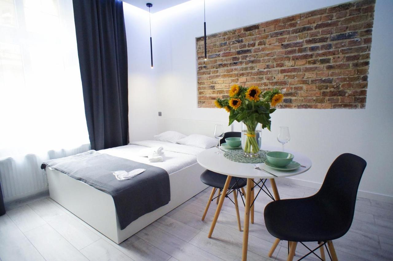 Modern Apartment In The City Center Katowice Eksteriør billede