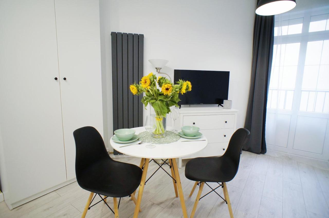 Modern Apartment In The City Center Katowice Eksteriør billede